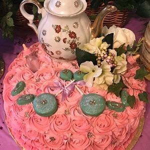 Meet your Posher, Renee